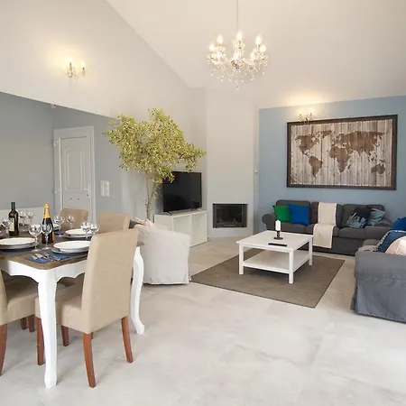 كانتري ستايل كريستينا Pouláta