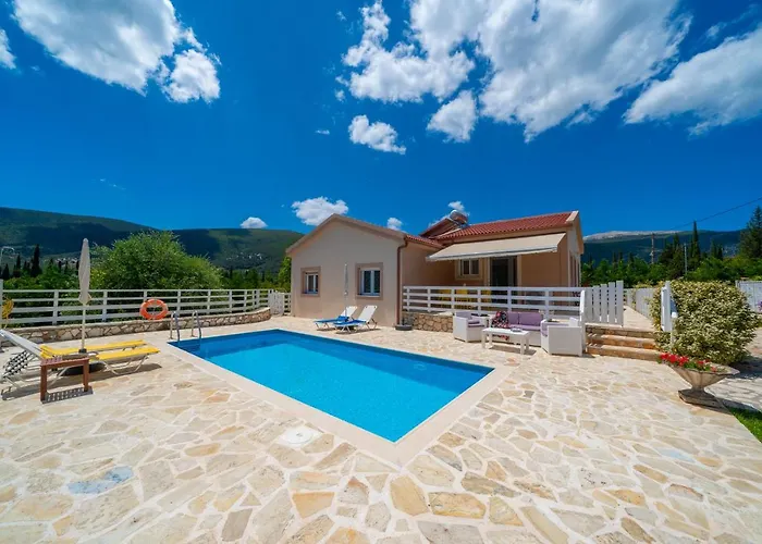 Villa Country Style Christina