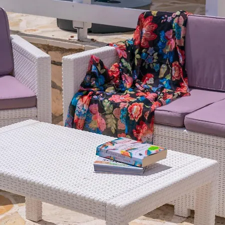 Vilă Country Style Christina Pouláta